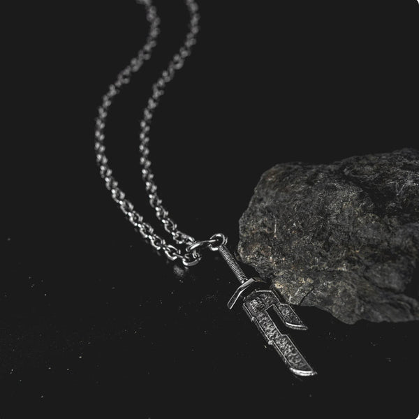 Spear of Heaven Pendant with Chain (Large)