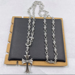 Vintage Chrome Necklace V1