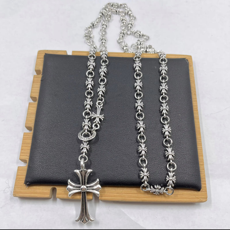 Vintage Chrome Necklace V1