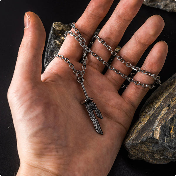 Spear of Heaven Pendant with Chain (Large)