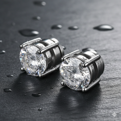 Silver Round Stud (Magnetic - Non Pierced, Free Extra Magnet)