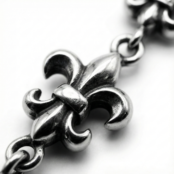 Sovereign Fleur Link Bracelet